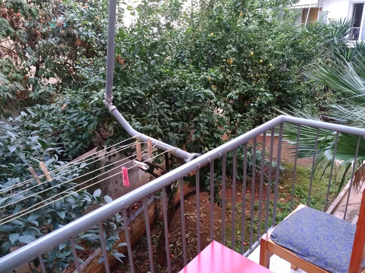אתונה Flower Apartment-Hilton-Us Embassy מראה חיצוני תמונה